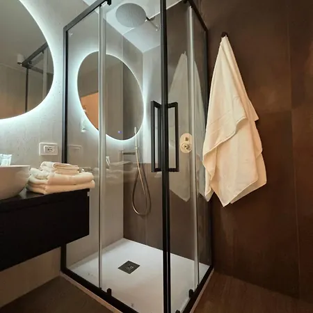 فندق مبيت وإفطار Atrium Regal