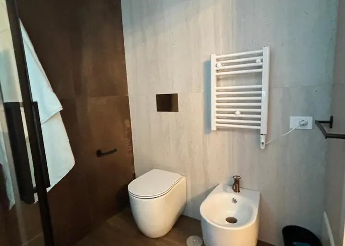 Atrium Regal Bed and Breakfast