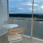 Atrium Regal